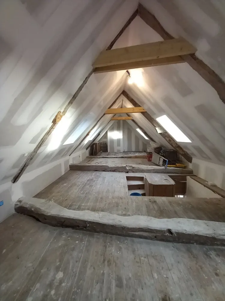 Plaquiste à Saint-Sauveur-le-Vicomte